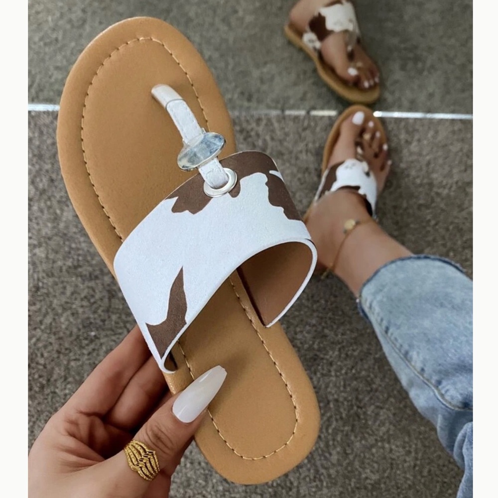 Woman’s Multi Color Animal Pattern Thong Sandals - Picture 5 of 5